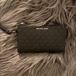 Michael Kors wristlet